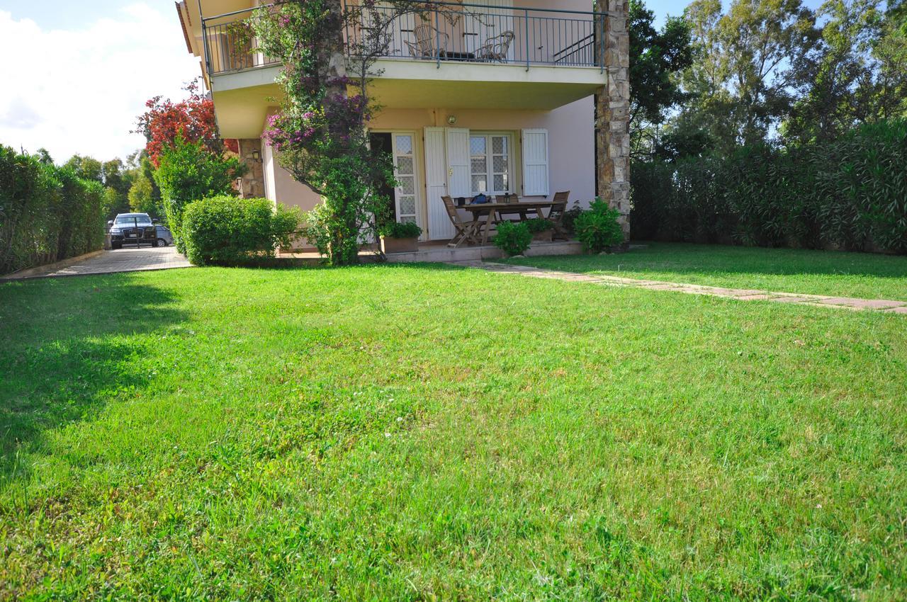 Villa Rosa Budoni Exterior photo